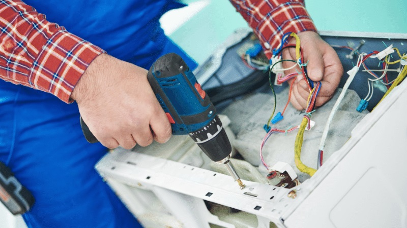 Yenimahalle Viessmann Viessmann çamaşır makinesi kart tamiri – Su almama arızası orijinal parça ile giderildi. - Teknik servis örneği